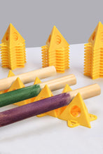 Load image into Gallery viewer, Buy any abrasives + $3.99 Get 40pcs Painters Pyramid Stands